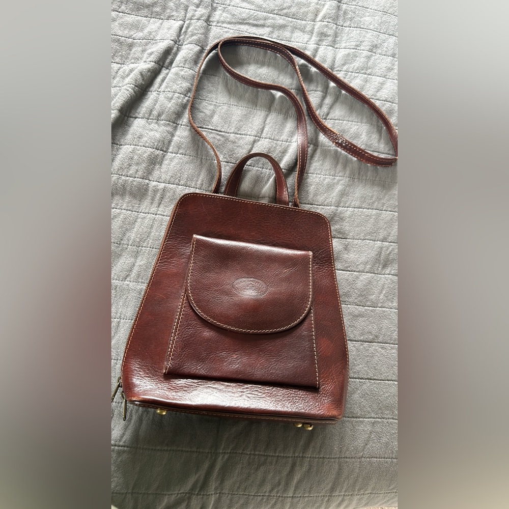 Beautiful Italian leather crossbody/backpack